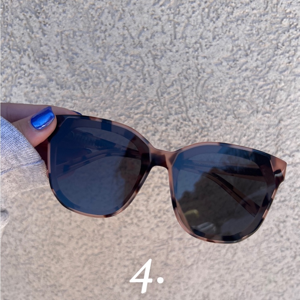 Diff Stylish Tortoise Shell Sunglasses - image 1